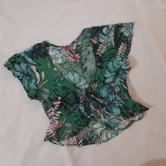 ● Union Bay | Tropical Blouse Crop Cover Up Top - Picture 4 of 13